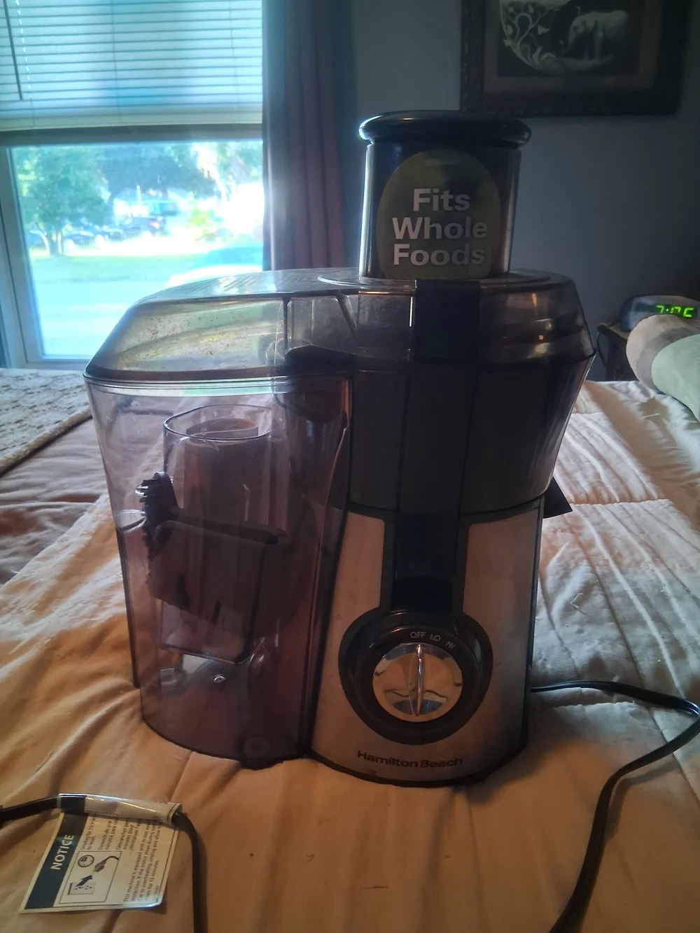 Hamilton Beach Big Mouth Black and Silver Juice Extractor